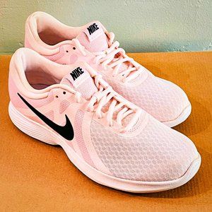 Women's NIKE Revolution 4
